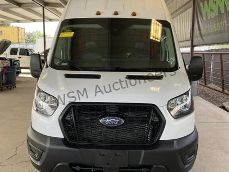 2022-ford-transit-image-3