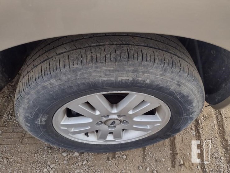 2007-ford-explorer-eddie-bauer-image-24