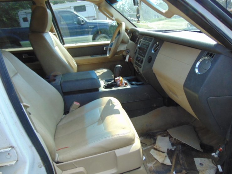 2007-ford-expedition-image-6