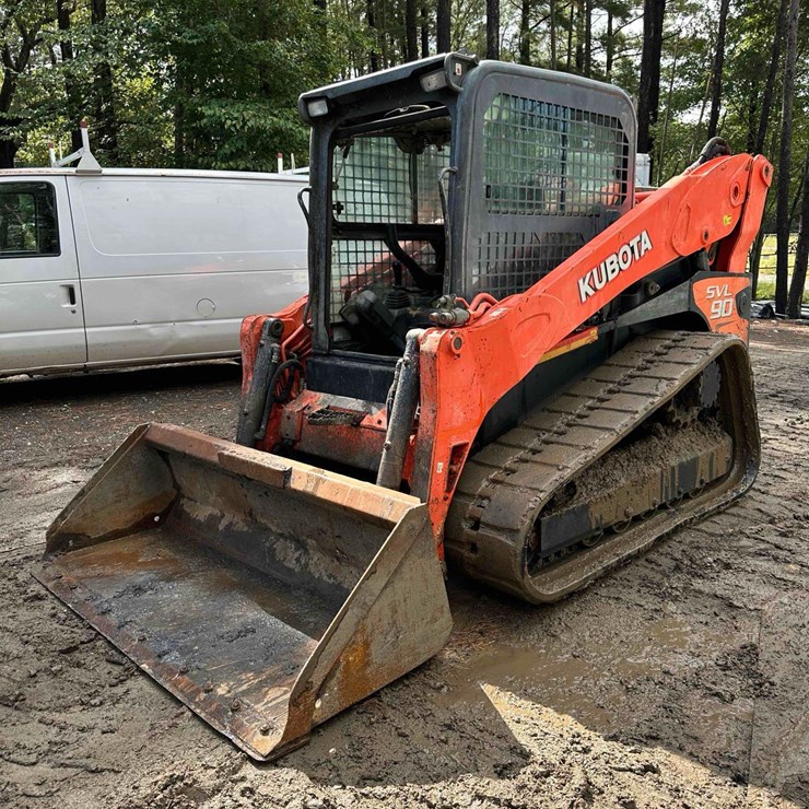KUBOTA SVL90
