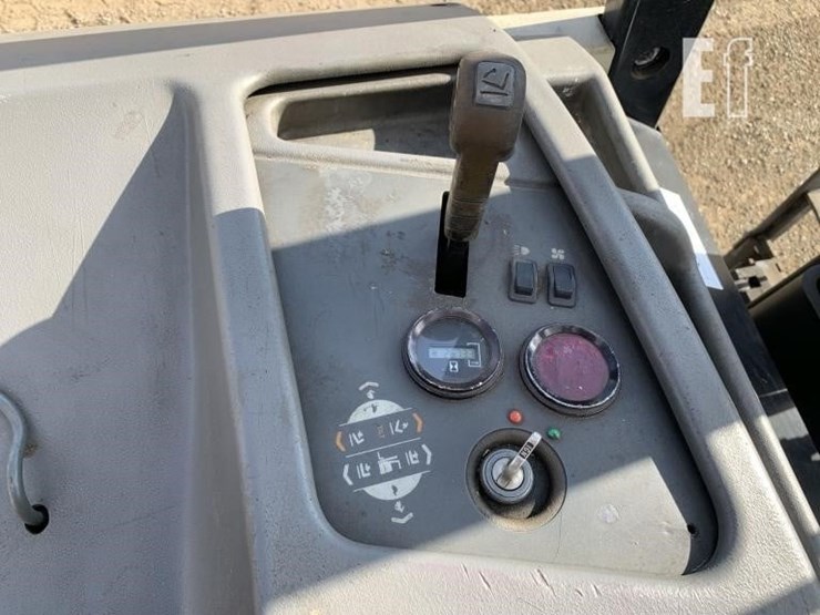crown-rc3020-40-image-6