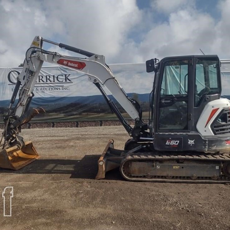 2023 BOBCAT E60