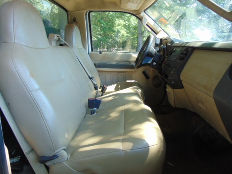 2008-ford-f350-xl-image-4