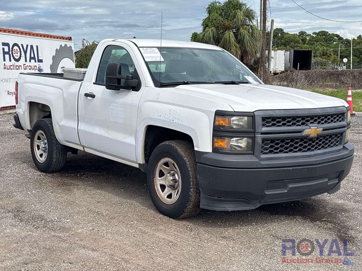 2015-chevrolet-silverado-1500-image-2