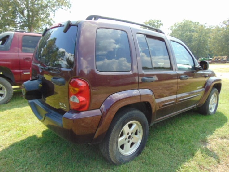 2004-jeep-liberty-image-2