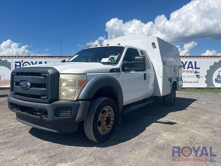 2015-ford-f550-image-1