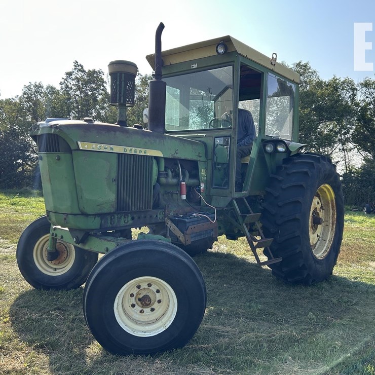 JOHN DEERE 4020