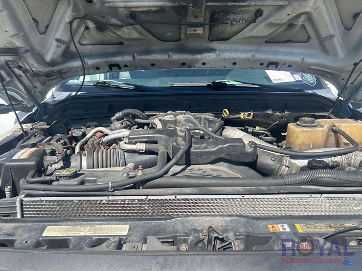 2015-ford-f550-image-10