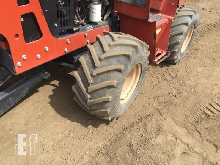 2015-ditch-witch-rt40-image-9