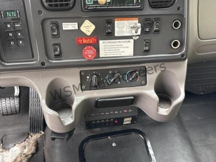 2012-terex-commander-4045-image-48