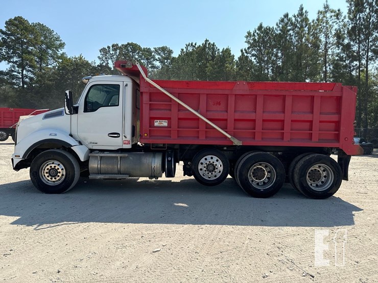 2016-kenworth-t880-image-6