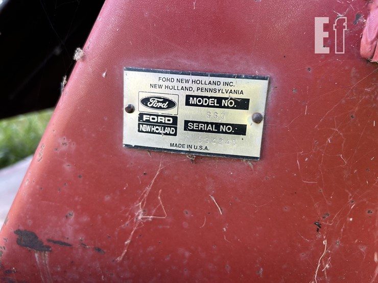 new-holland-660-image-8