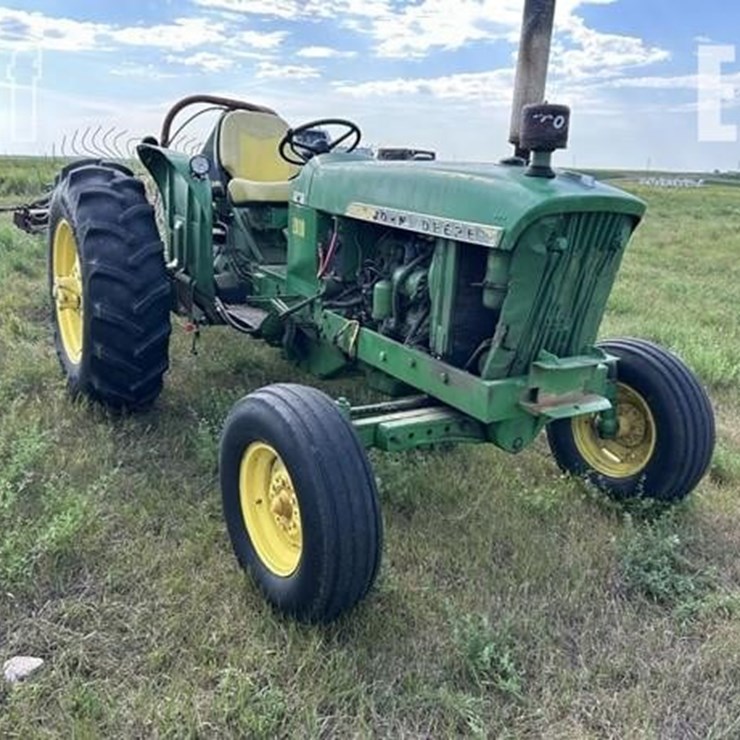 JOHN DEERE 2010