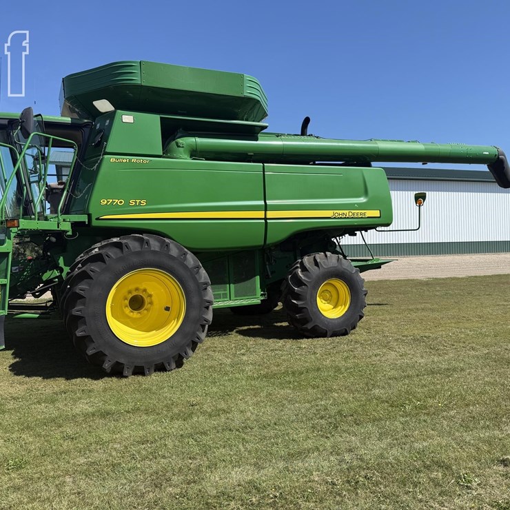 2009 JOHN DEERE 9770 STS
