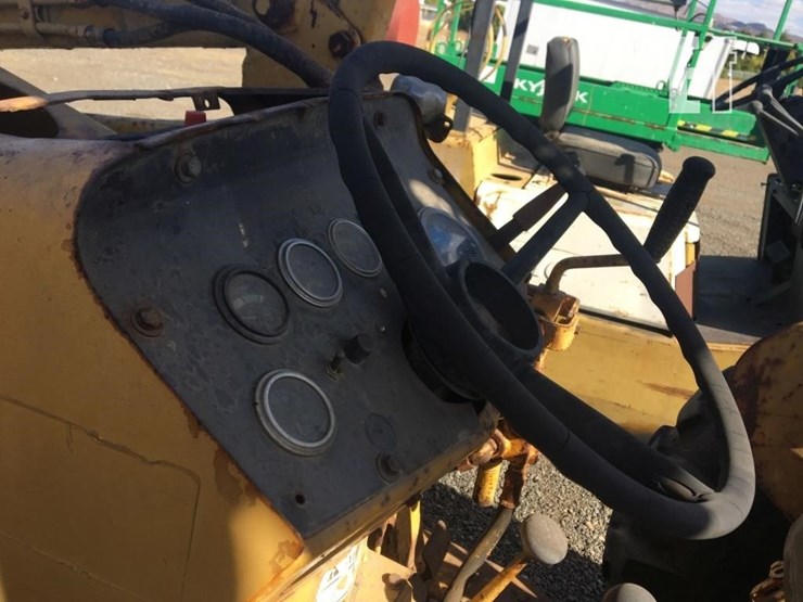 1978-massey-ferguson-30b-image-6