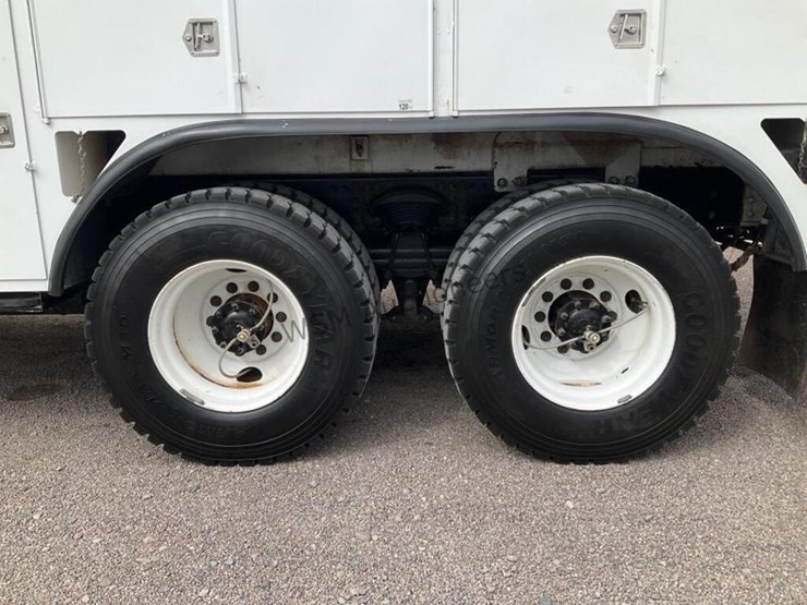2014-altec-d3050b-image-8