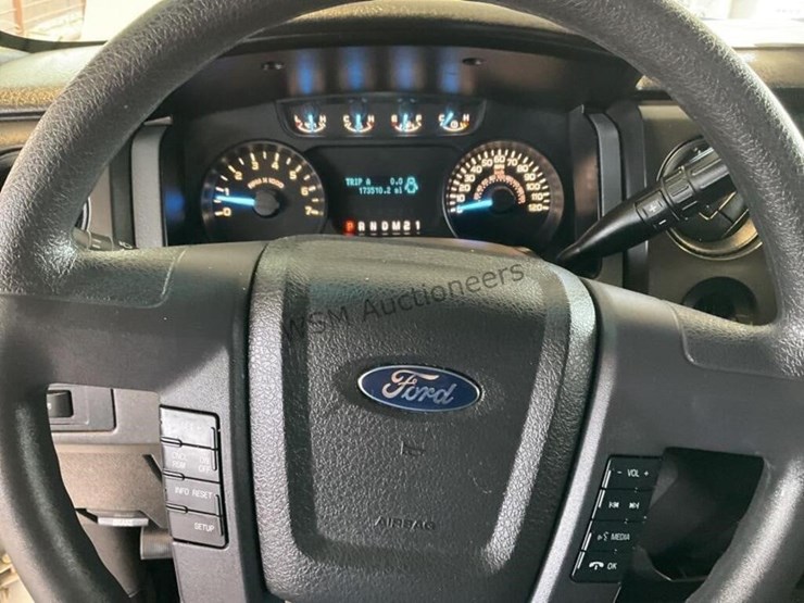 2014-ford-f150-image-16