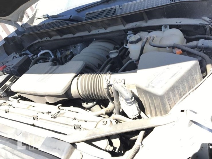 2019-chevrolet-silverado-1500-image-11