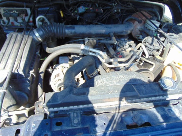 2002-jeep-wrangler-sport-image-7