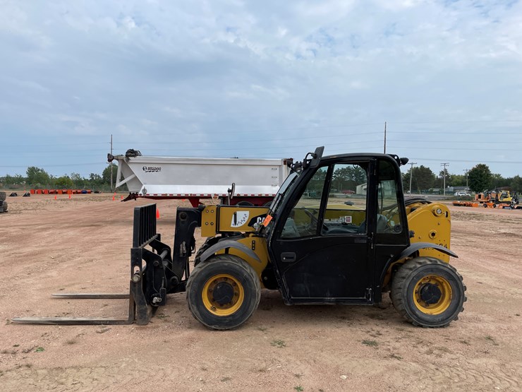 caterpillar-th255c-image-2