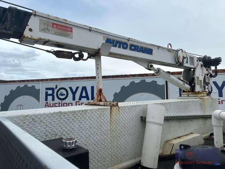2013-auto-crane-6406h-image-42
