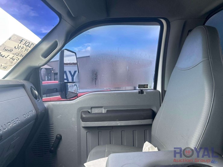 2017-ford-f650-image-12