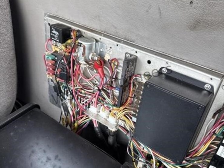 2012-terex-commander-4045-image-51