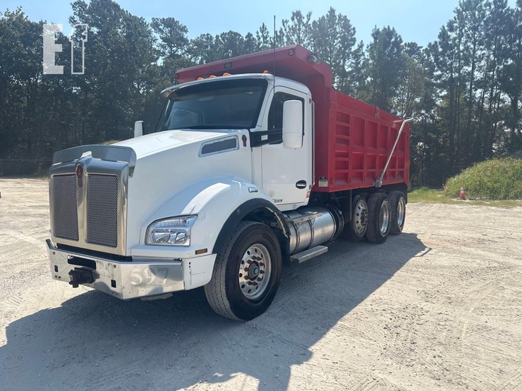 2016-kenworth-t880-image-10