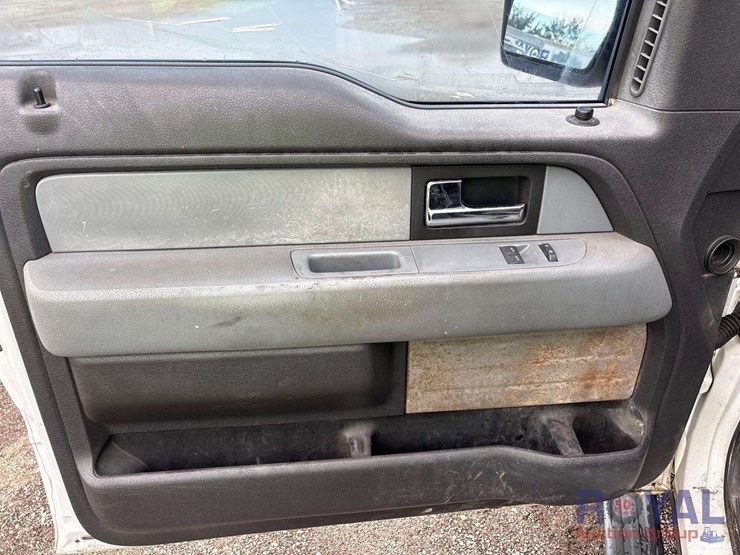 2013-ford-f150-image-12