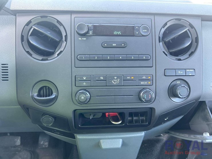 2016-ford-f250-image-13