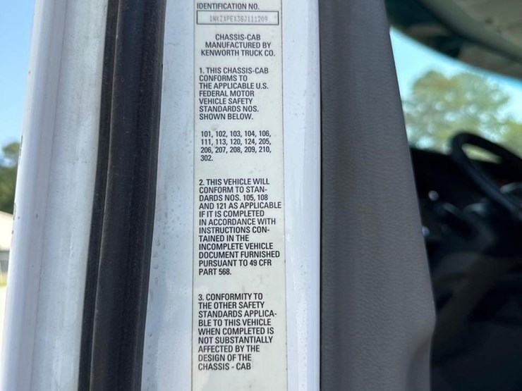 2016-kenworth-t880-image-20