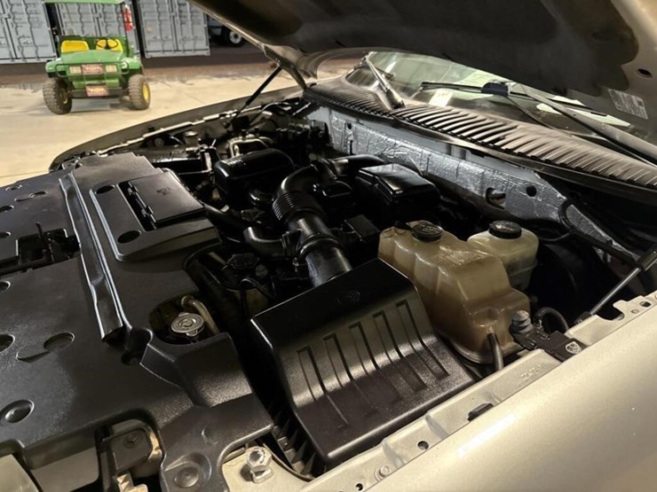2013-ford-expedition-limited-image-12