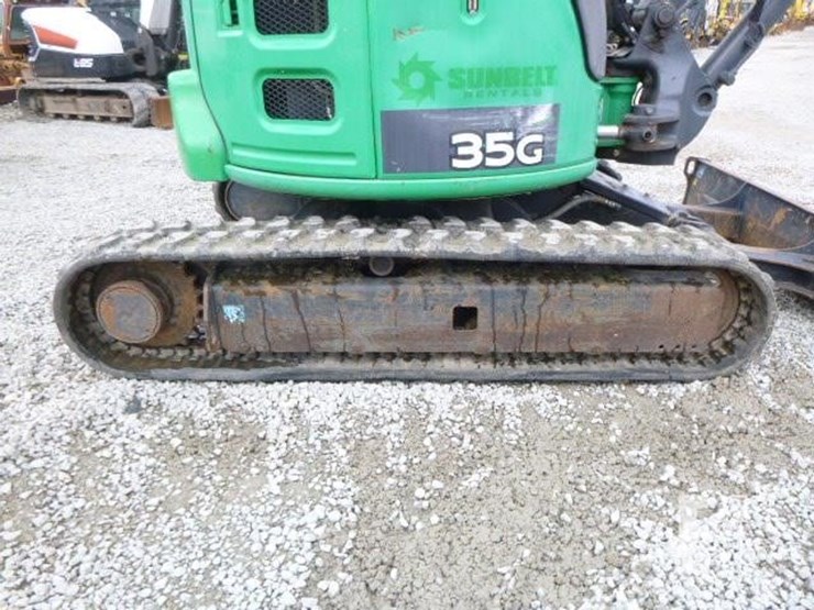 2021-takeuchi-tl8r-image-34