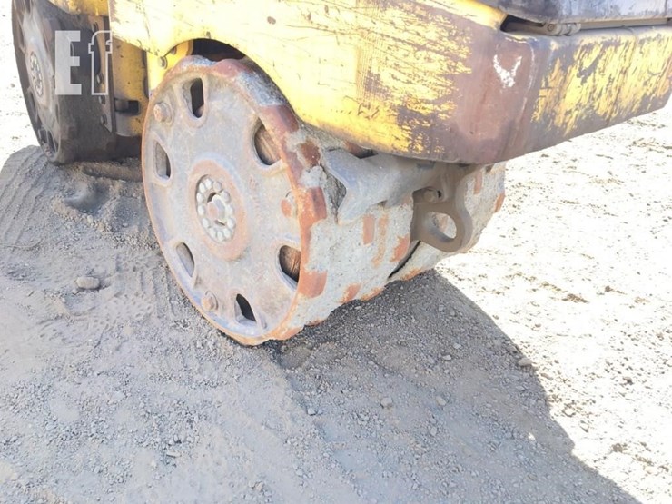 2015-bomag-bmp8500-image-8