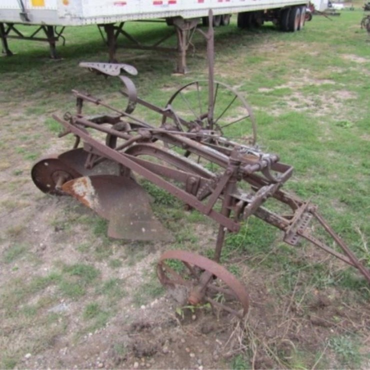 JOHN DEERE 2