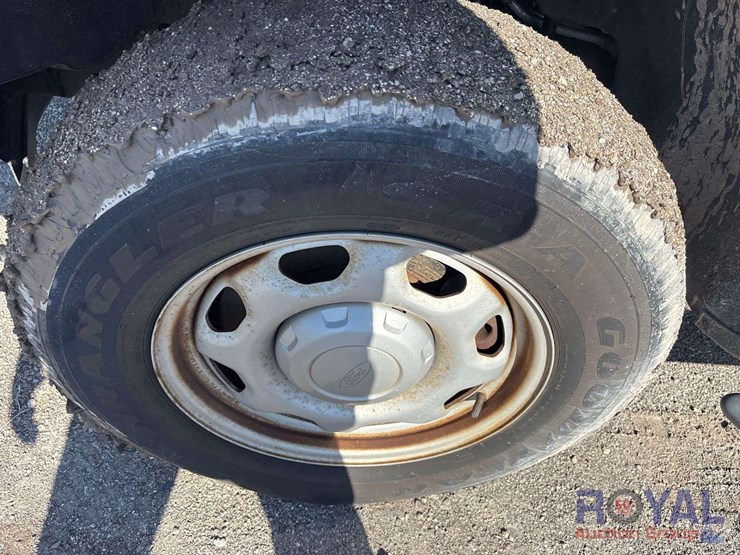 2013-ford-f150-image-23