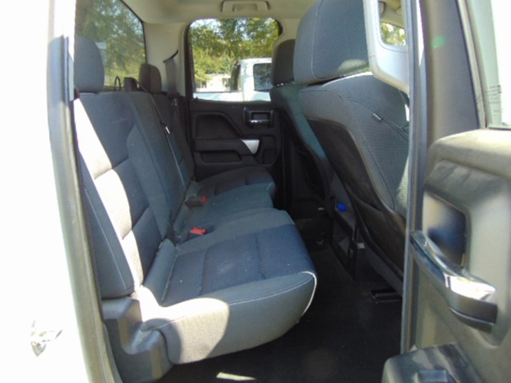 2015-chevrolet-silverado-1500-image-7