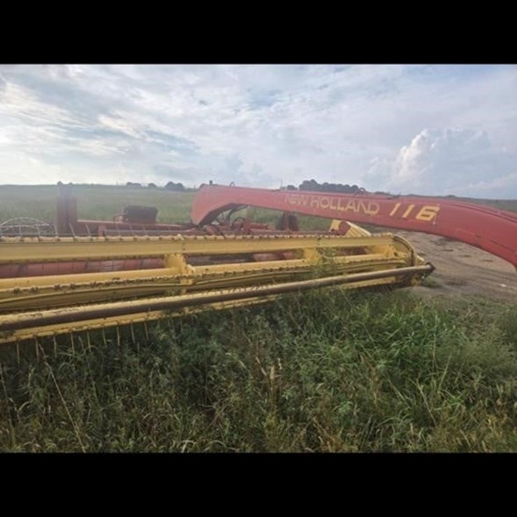 NEW HOLLAND 116