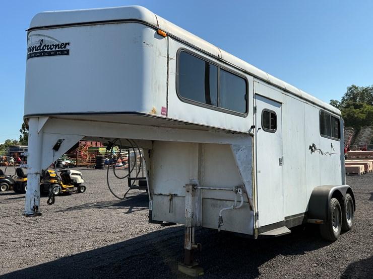 #91-•-1997-sundowner-13'-2-horse-gooseneck-trailer-image-1