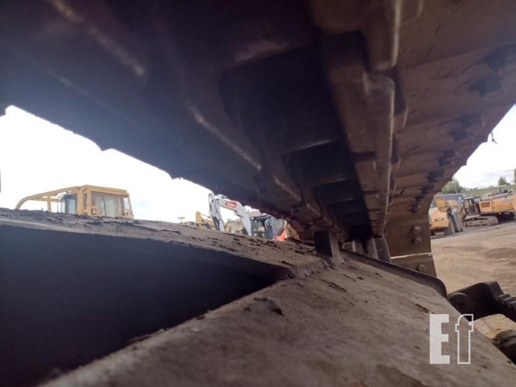 volvo-ecr145el-image-30