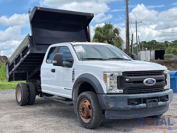 2018-ford-f450-image-2