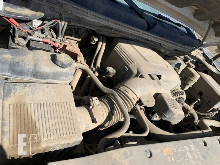 2013-chevrolet-silverado-1500-lt-image-10