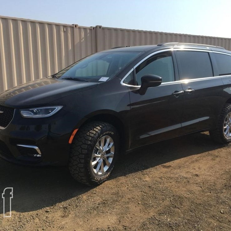 2022 CHRYSLER PACIFICA