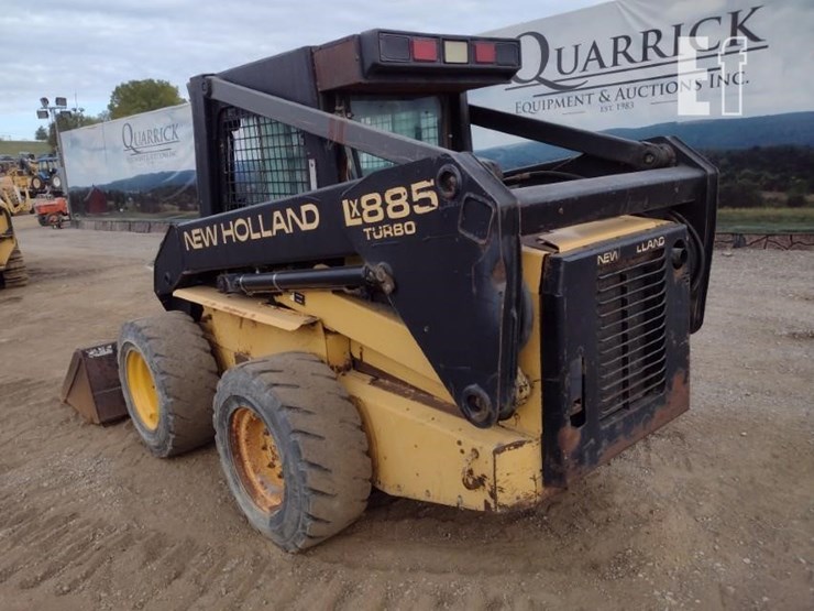 new-holland-lx885-image-27