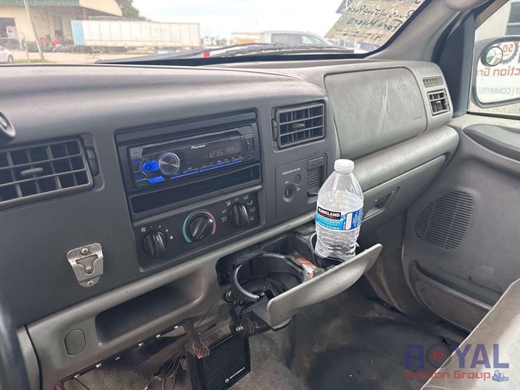 2004-ford-f250-image-15