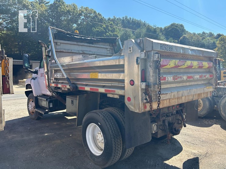 2008-gmc-topkick-c7500-image-4