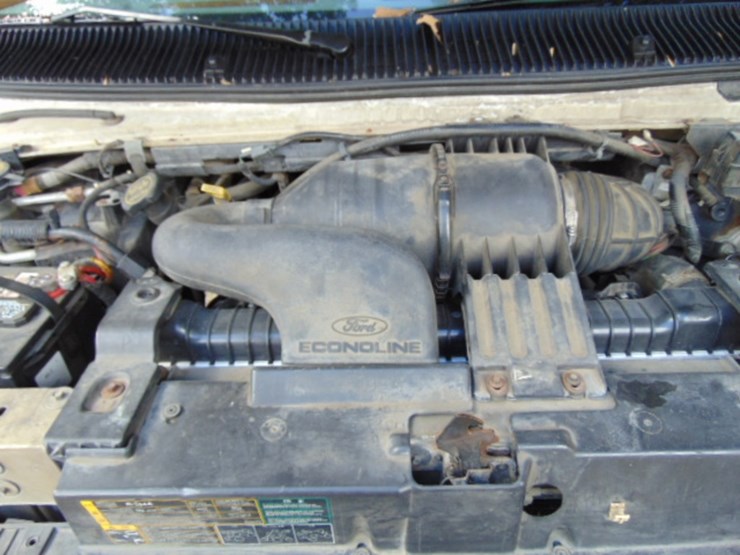 2005-ford-e350-image-7