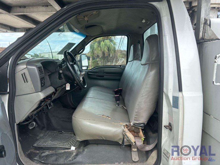 2000-ford-f550-image-6