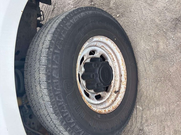 2004-ford-f250-image-23