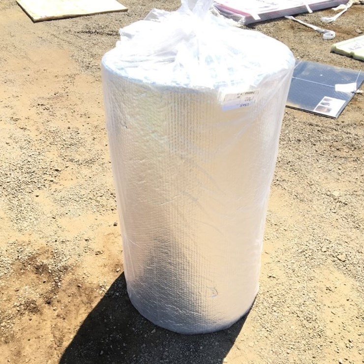 Unused 3.3ft x 164ft Bubble Aluminum Foil